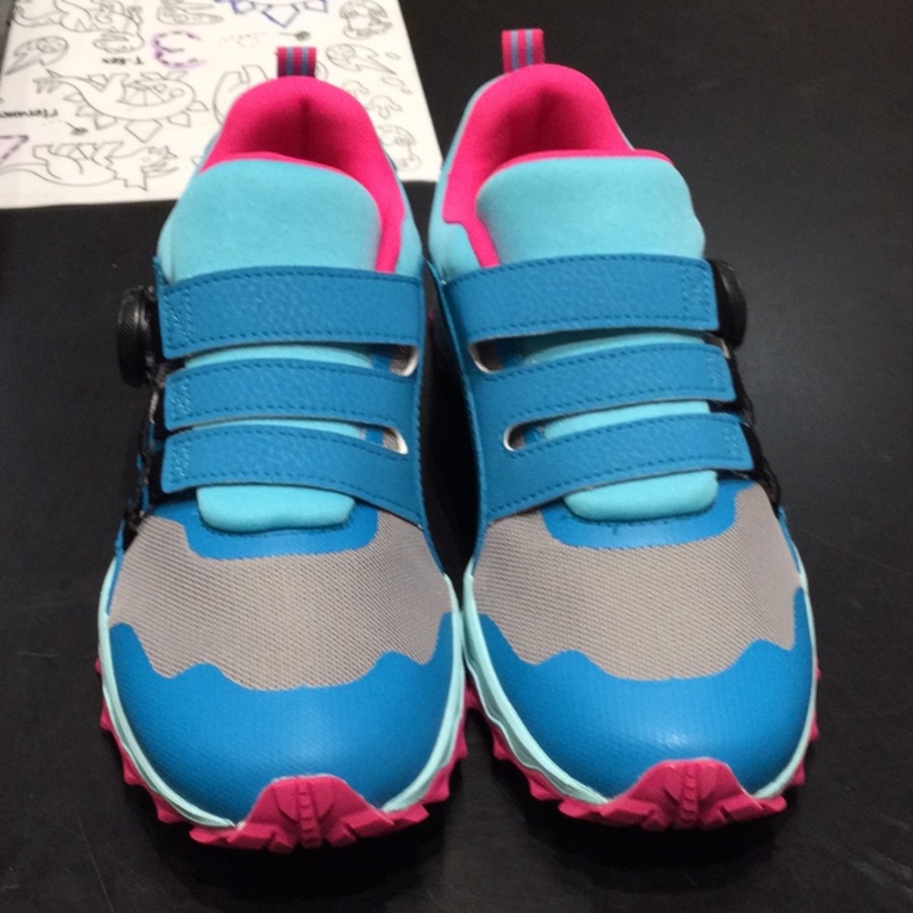 Saucony Peregrine Boa turquoise and pink size 5.5 NWT NIB